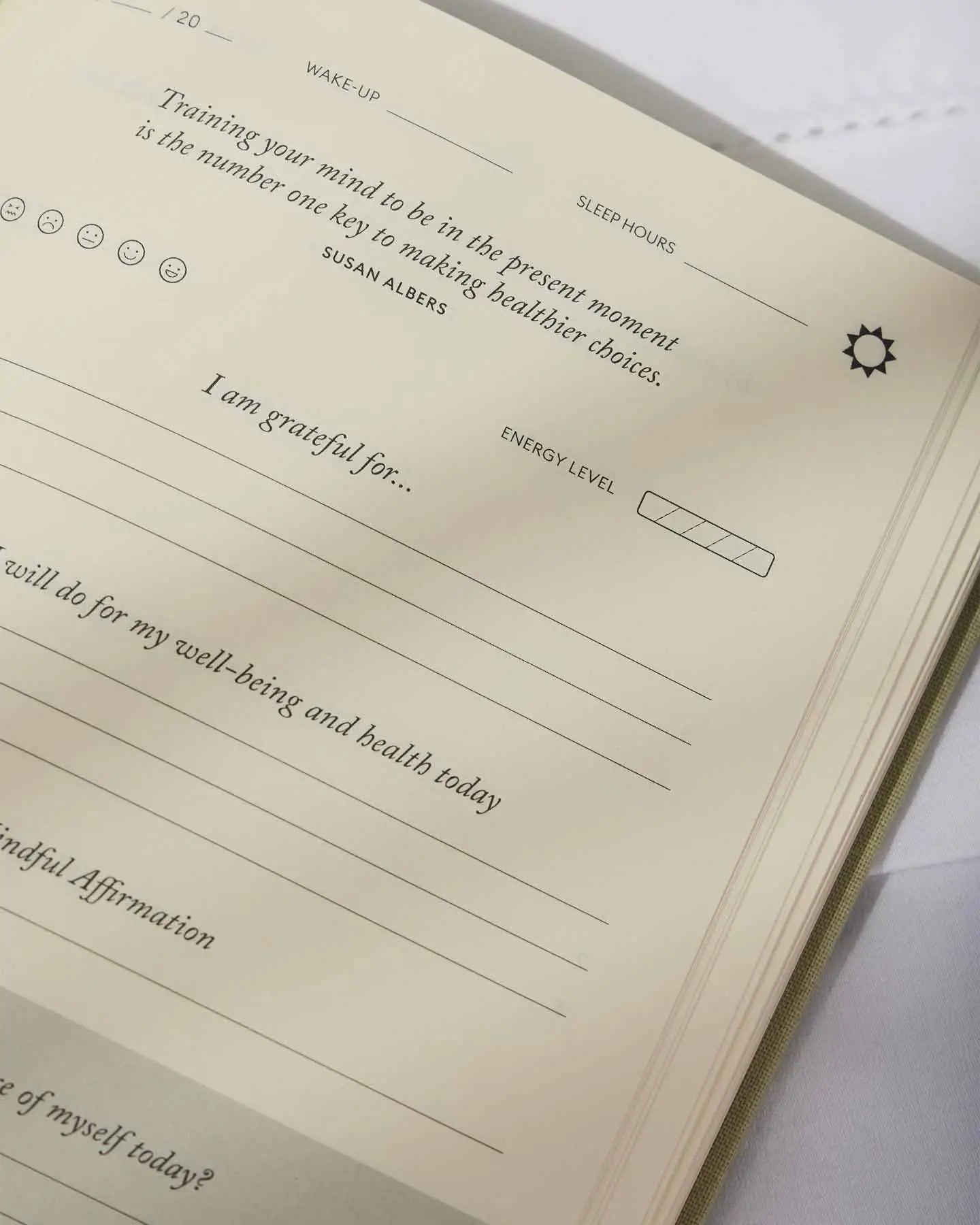 The Five Minute Journal Health & Fitness Edition